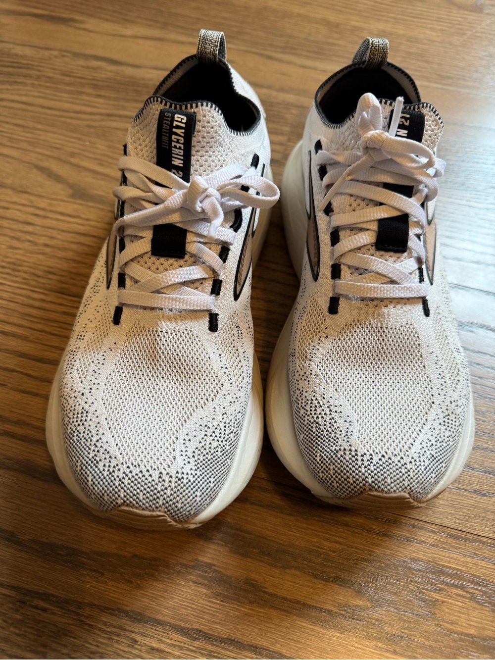 Brooks Glycerin Tennis Shoes